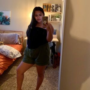 Meet your Posher, Destiny